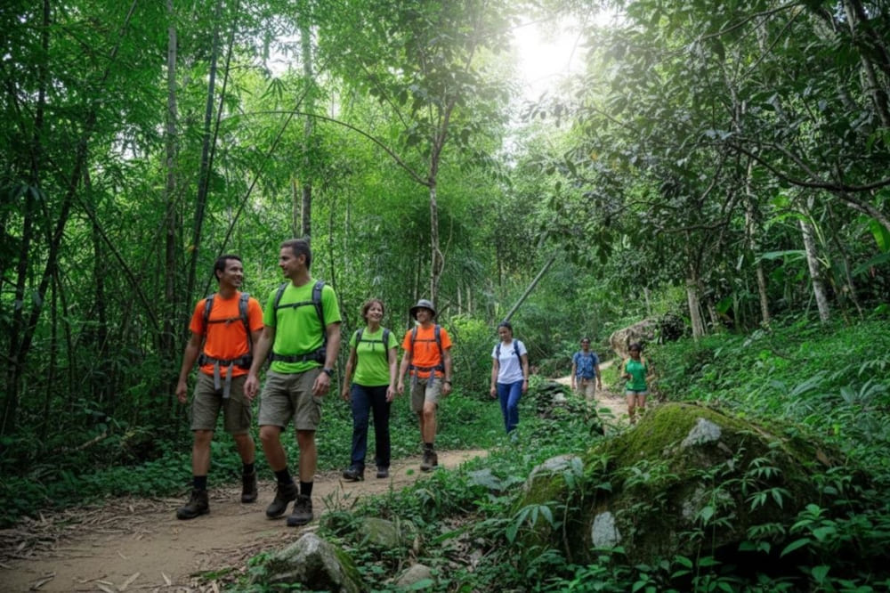 Lối nhỏ xuyên rừng - Gần hơn với thiên nhiên Pù Luông.